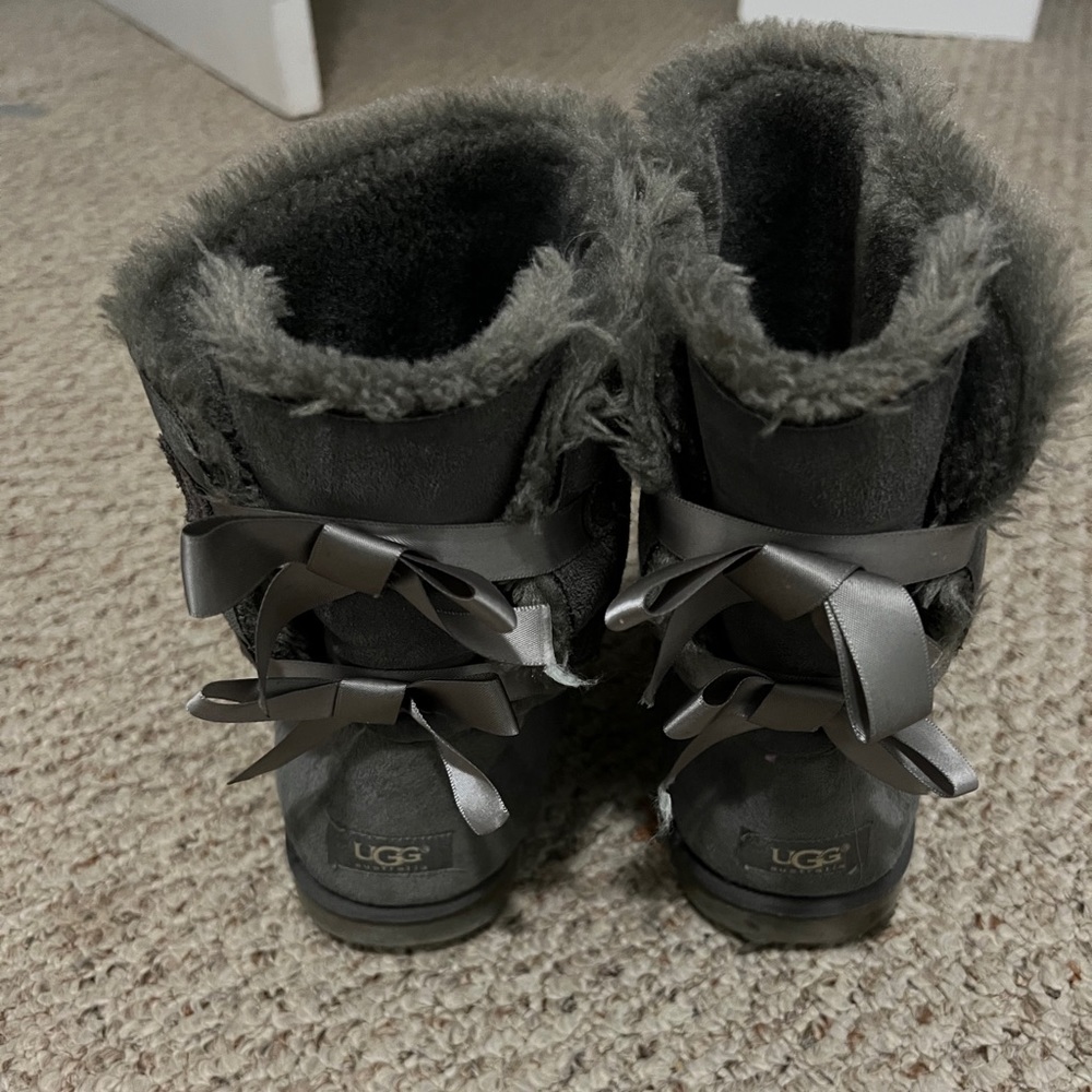 Gray Bailey Bow Uggs - image 1